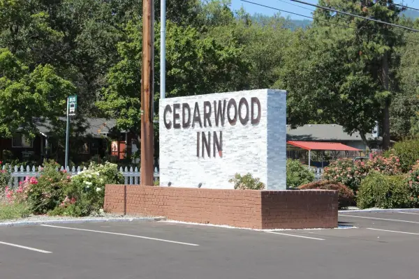 Cedarwood Inn of Ashland