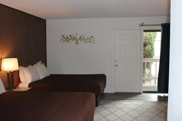 Cedarwood Inn of Ashland 6